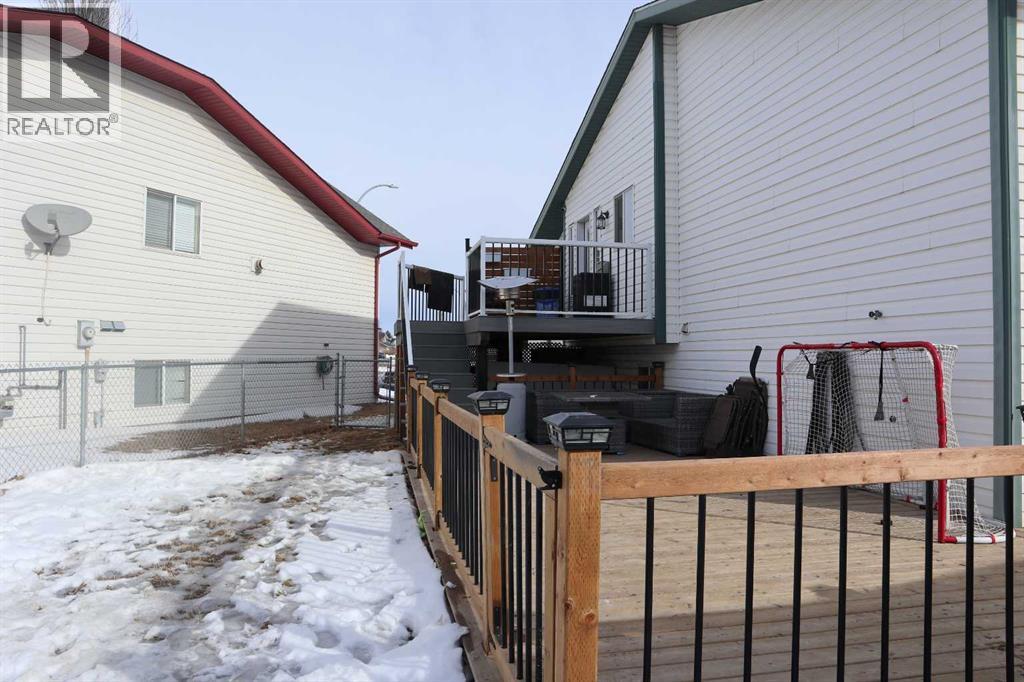 6015 60A Ave Cres, Innisfail