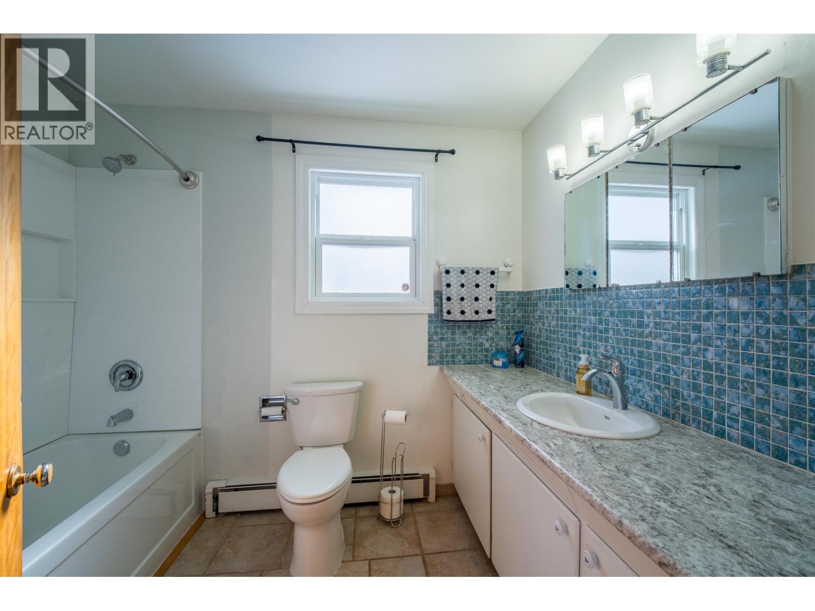 2725 POLARIS ROAD - 11