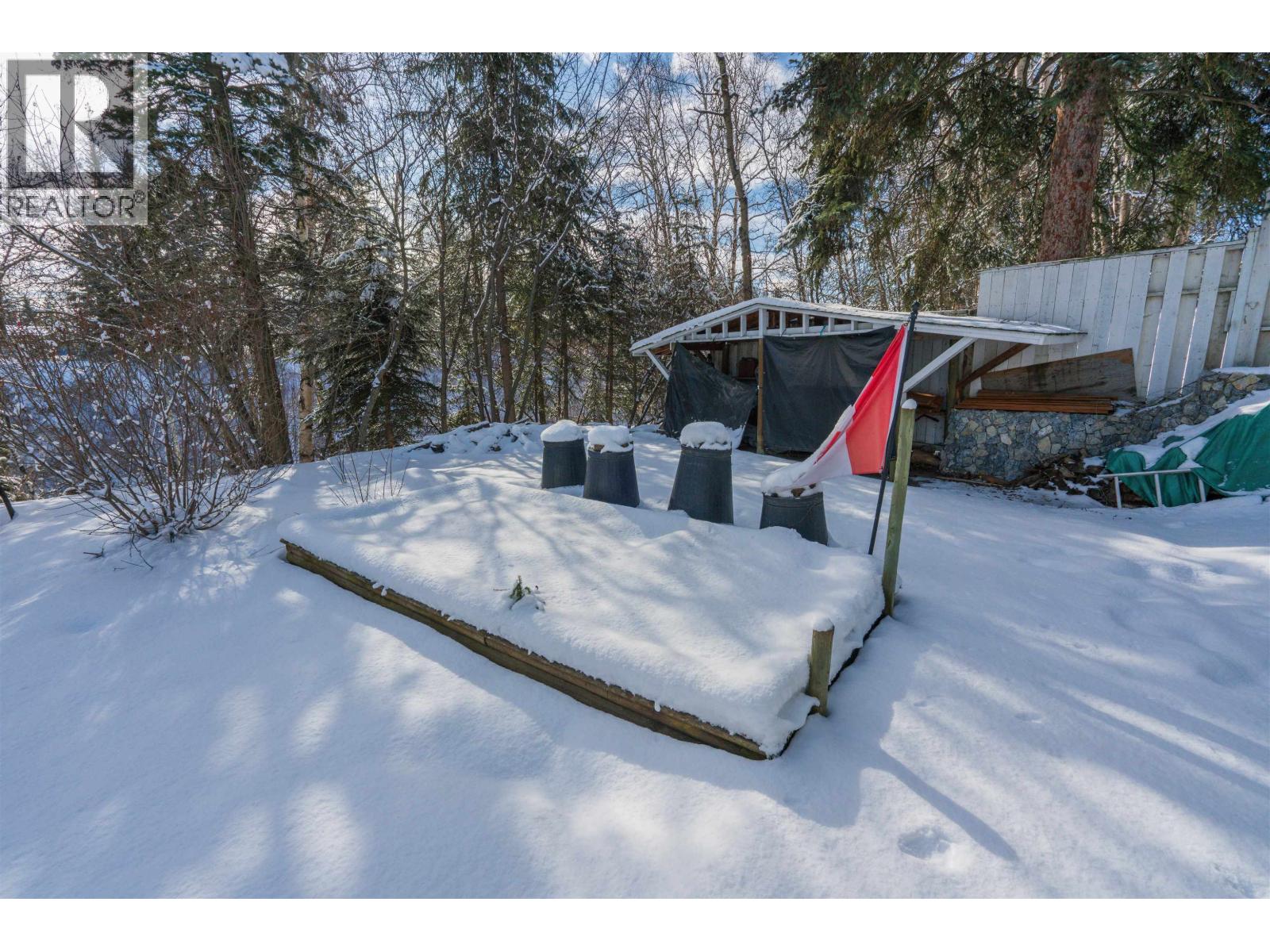 2725 POLARIS ROAD - 23