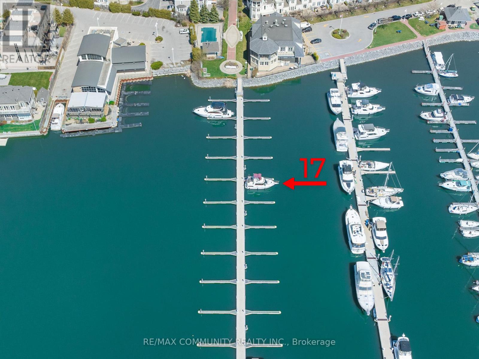 #17 1295 WHARF STREET - 2