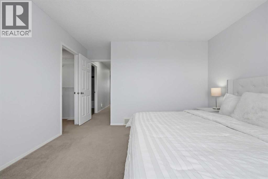 Single Family House for Sale in  Panora Close NW Panorama Hills Calgary 