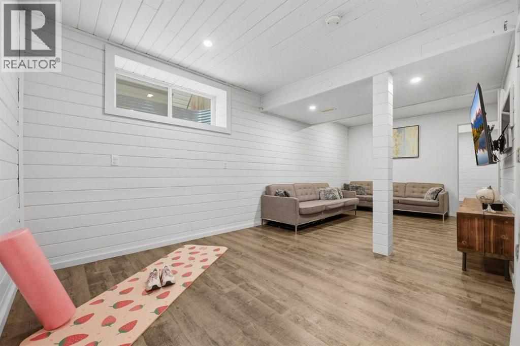 Single Family House for Sale in  Panora Close NW Panorama Hills Calgary 