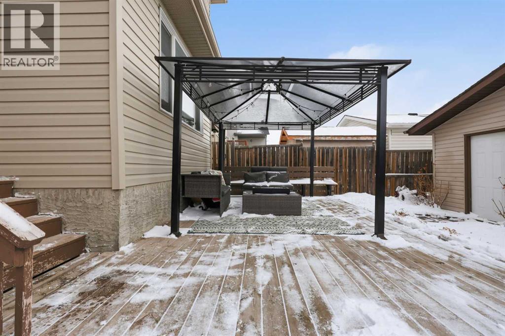 Single Family House for Sale in  Panora Close NW Panorama Hills Calgary 