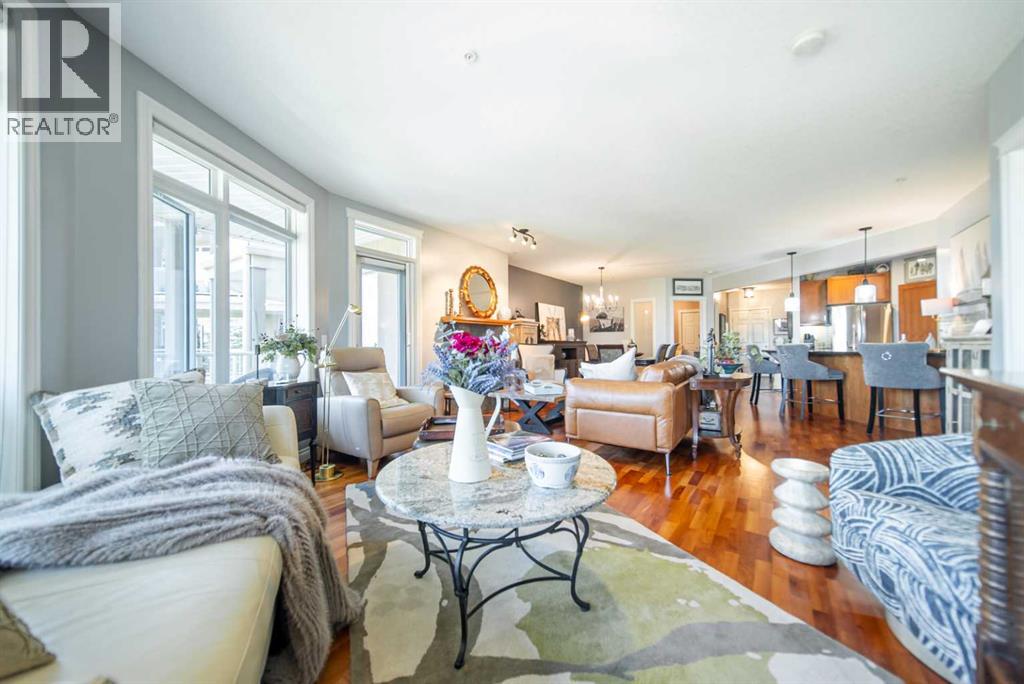 Single Family House for Sale in   Hemlock Crescent SW Spruce Cliff Calgary 