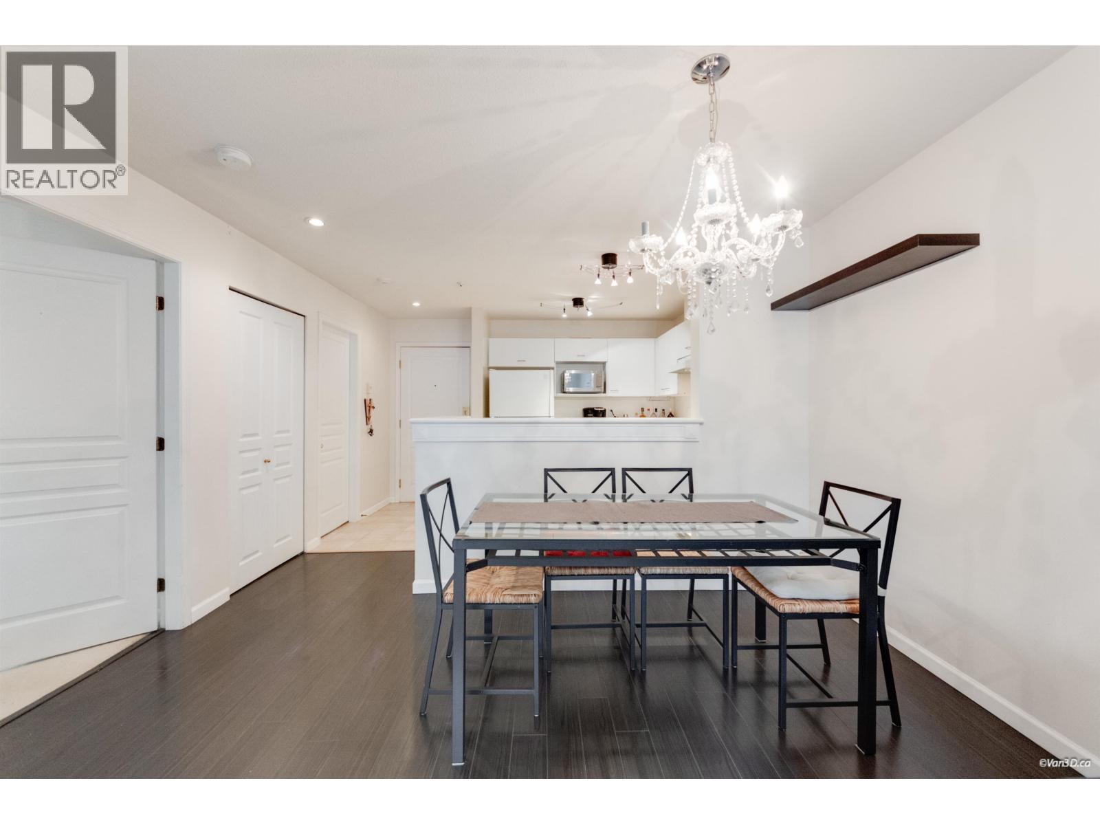 112 1242 TOWN CENTRE Boulevard - photo 2