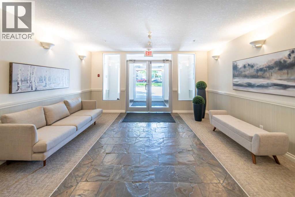 Single Family House for Sale in   Hemlock Crescent SW Spruce Cliff Calgary 