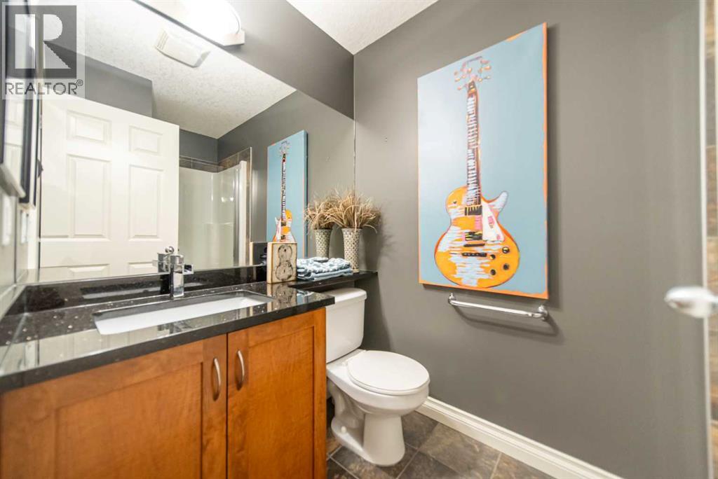 Single Family House for Sale in   Hemlock Crescent SW Spruce Cliff Calgary 