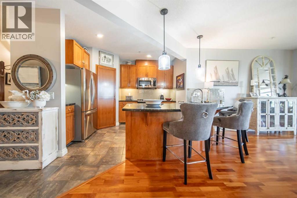 Single Family House for Sale in   Hemlock Crescent SW Spruce Cliff Calgary 