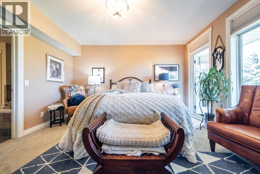 Single Family House for Sale in   Hemlock Crescent SW Spruce Cliff Calgary 