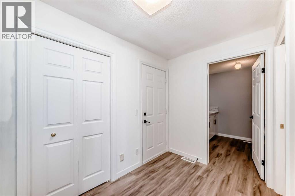 Single Family House for Sale in  Hampstead Terrace NW Hamptons Calgary 