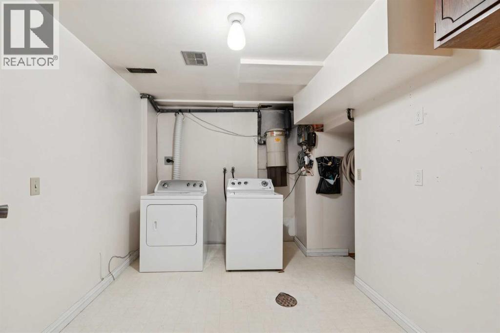 Single Family House Bungalow for Sale in   Avenue SE Penbrooke Meadows Calgary 