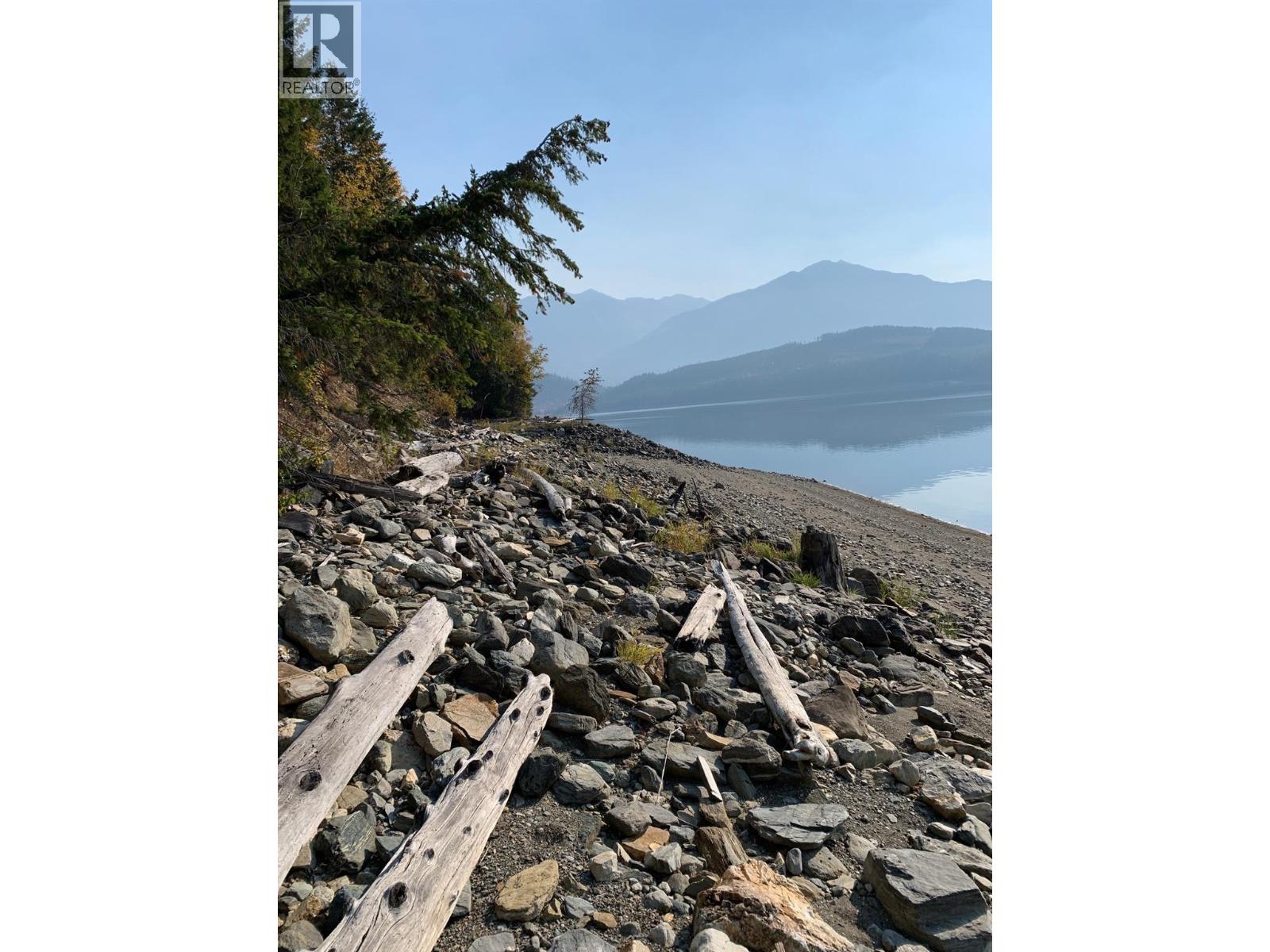 Rural Revelstoke No Address, Revelstoke