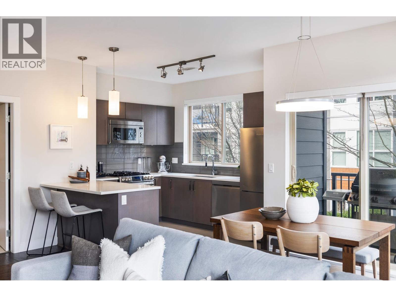 #50-10133 RIVER Drive, Richmond