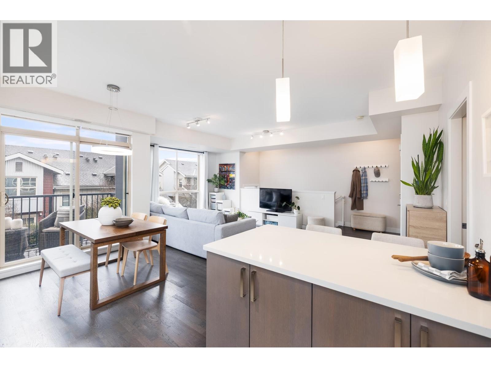 #50-10133 RIVER Drive, Richmond