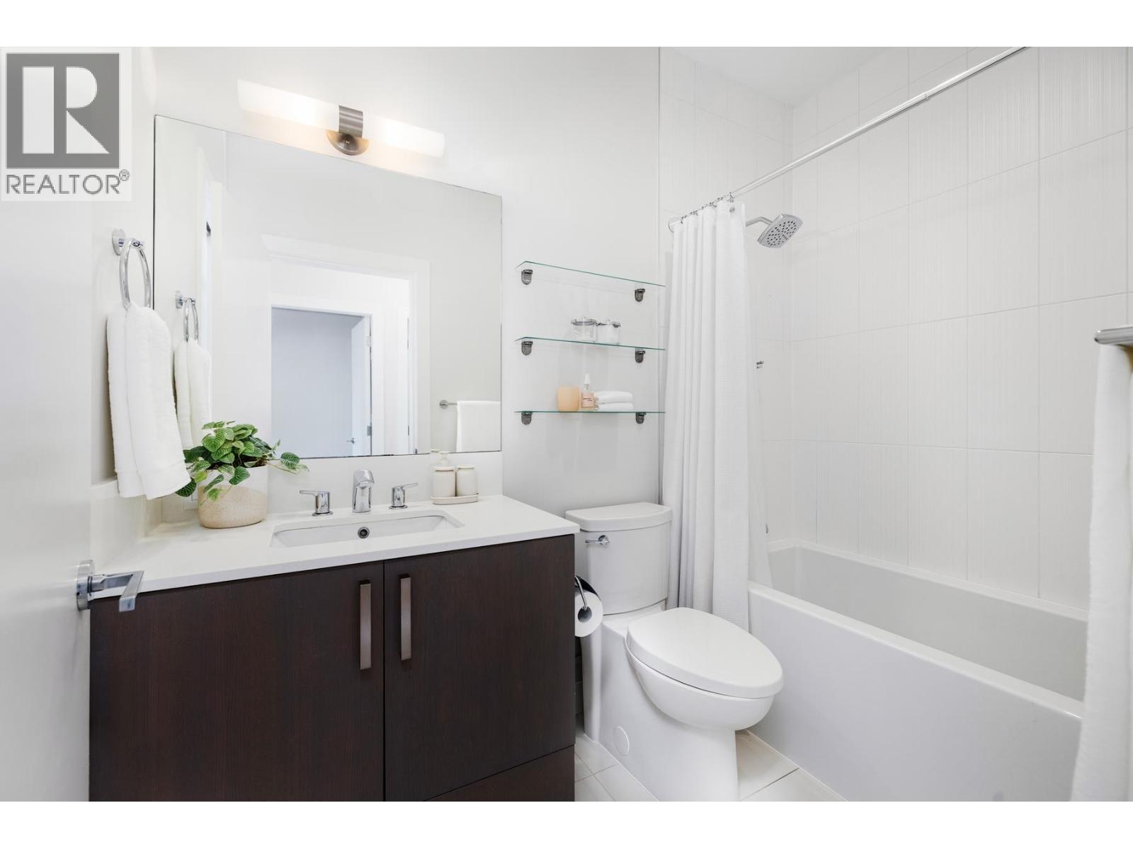 #50-10133 RIVER Drive, Richmond