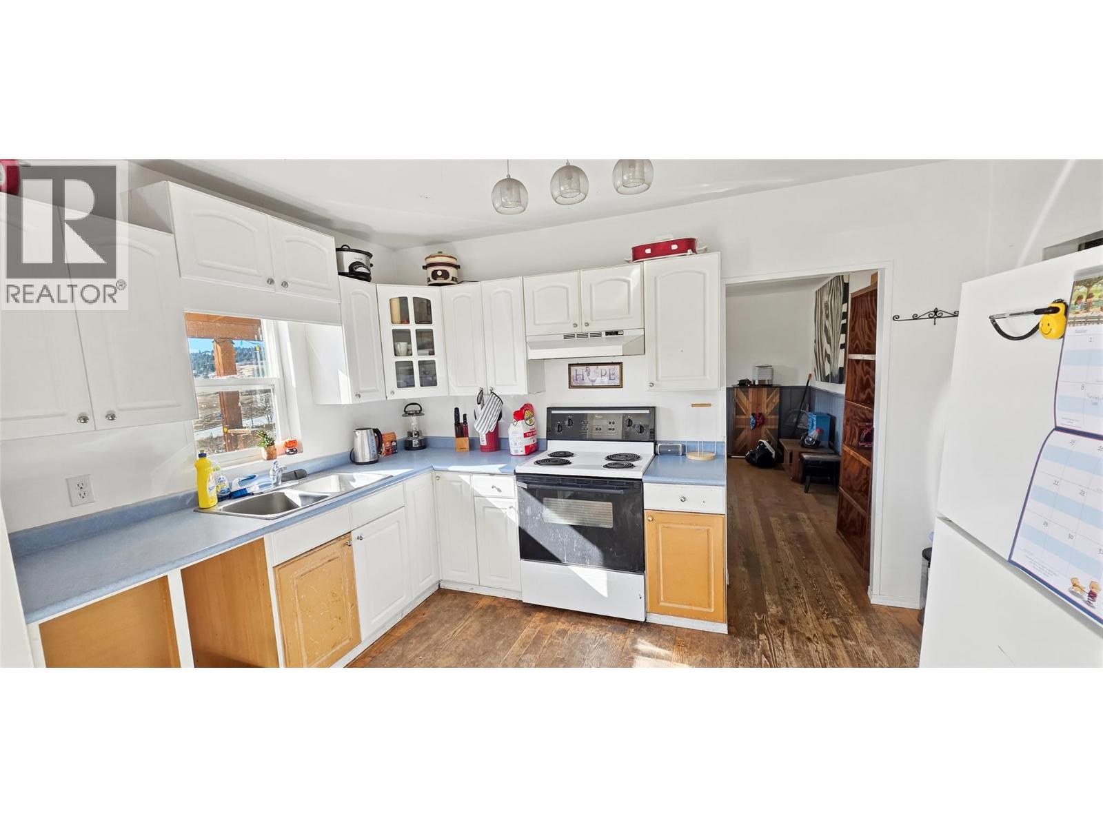  5745 Highway 3 Other, Bridesville