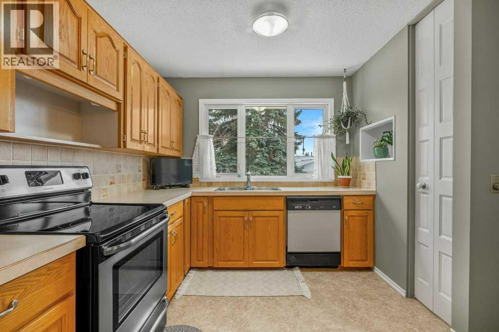 Single Family House Bungalow for Sale in  Malvern Road NE Marlborough Park Calgary 