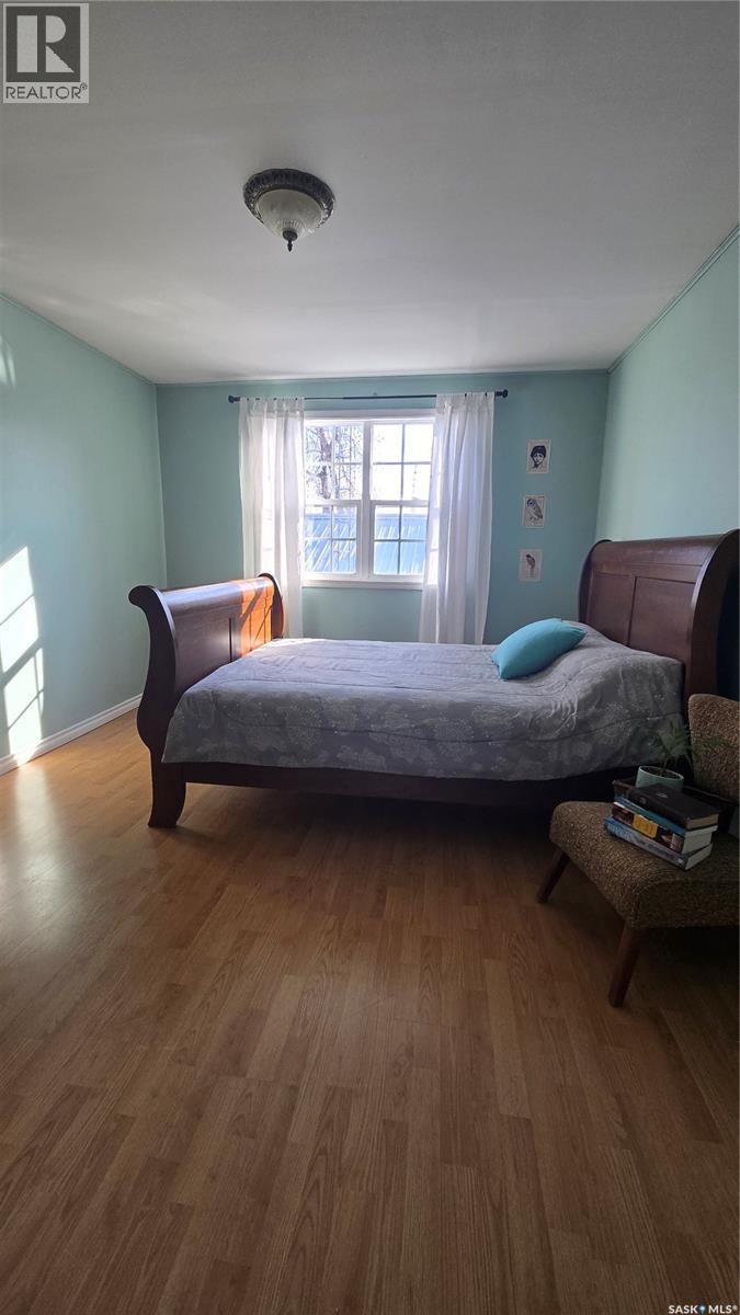 118 SECOND STREET W - 12