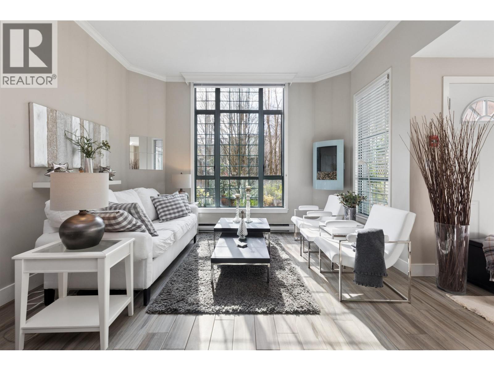 104 293 SMITHE Street - photo 2