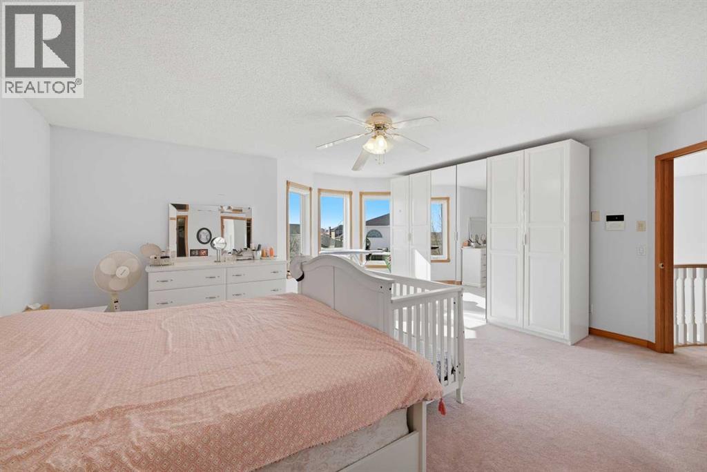 Single Family House for Sale in  Coral Springs Place NE Coral Springs Calgary 