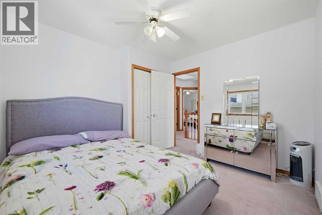 Single Family House for Sale in  Coral Springs Place NE Coral Springs Calgary 