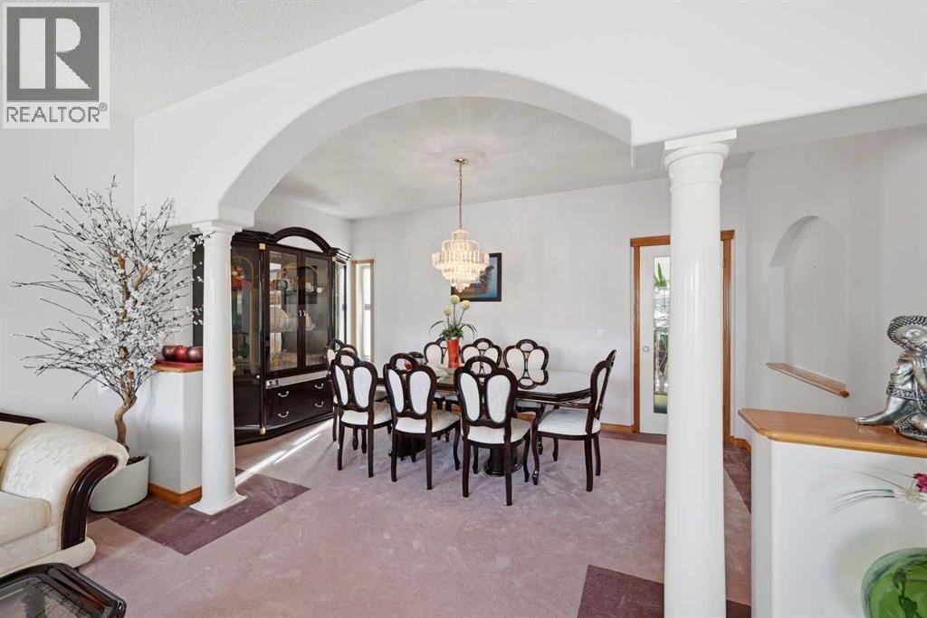 Single Family House for Sale in  Coral Springs Place NE Coral Springs Calgary 