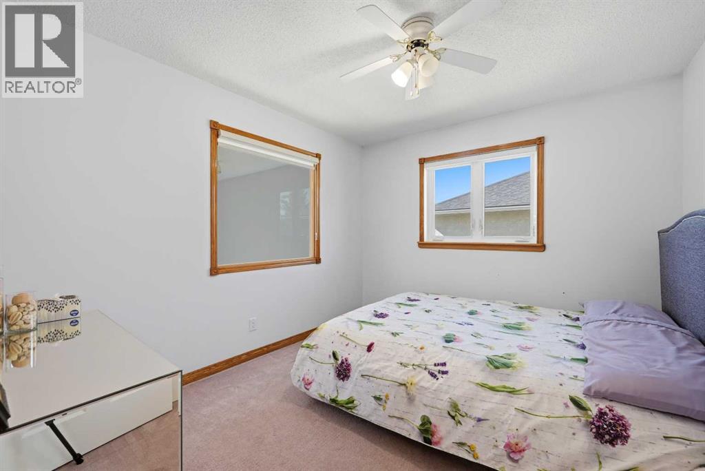 Single Family House for Sale in  Coral Springs Place NE Coral Springs Calgary 