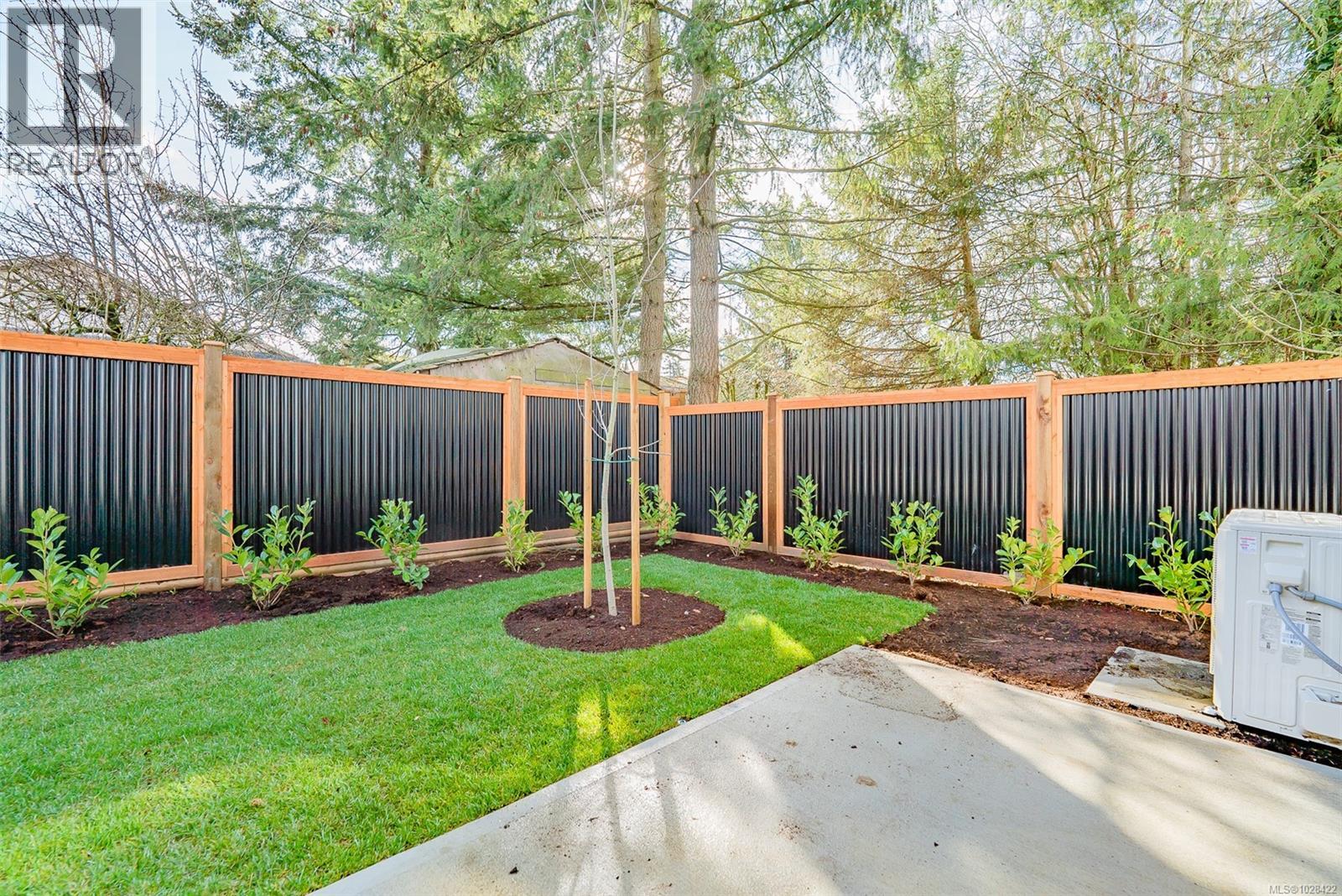 #111 1615 NORTHFIELD RD - 34