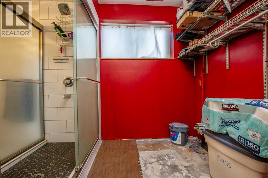 
          11808 98 Street
            <br/>
            <span>Grande Prairie</span>
            , 
            <span>AB</span>
             <span>T8V3N8</span>
         - Photo 15