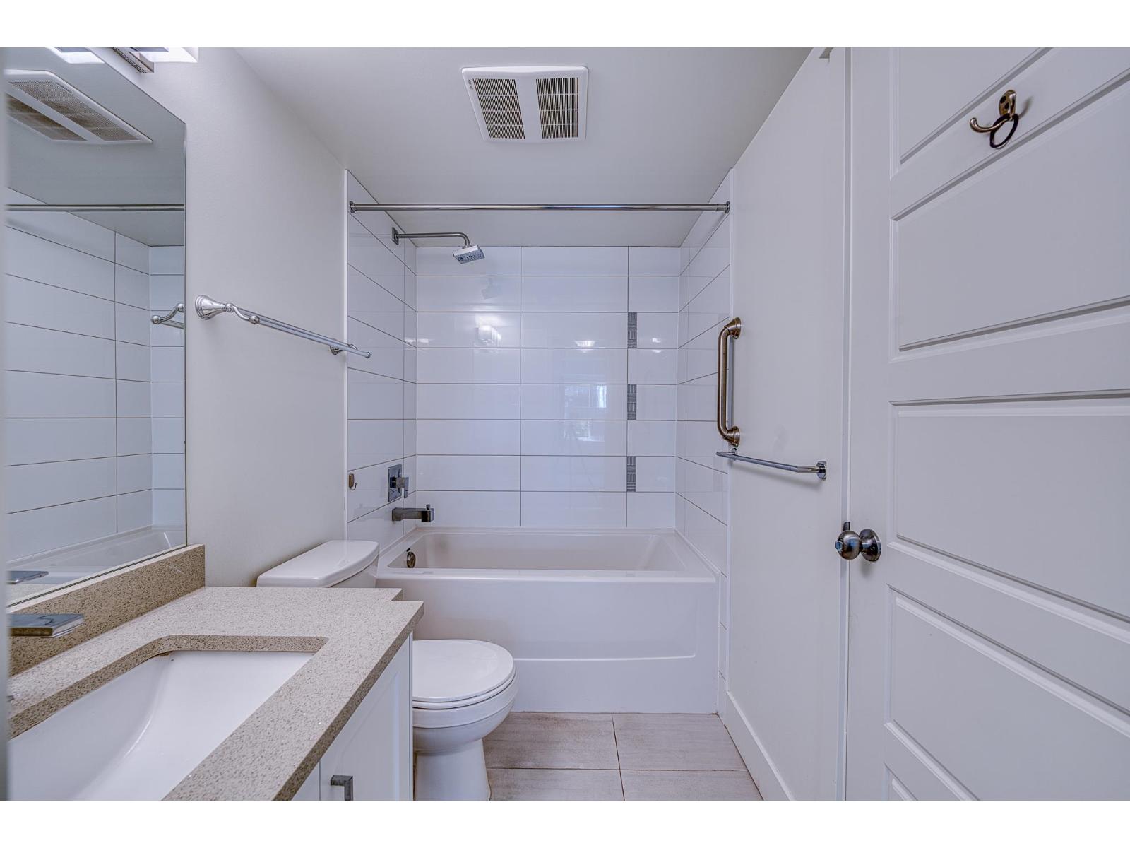 121 30515 CARDINAL AVENUE, Abbotsford