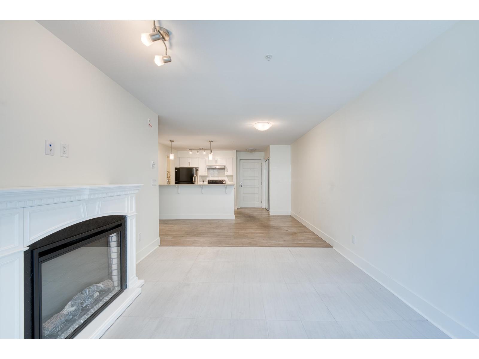 121 30515 CARDINAL AVENUE, Abbotsford