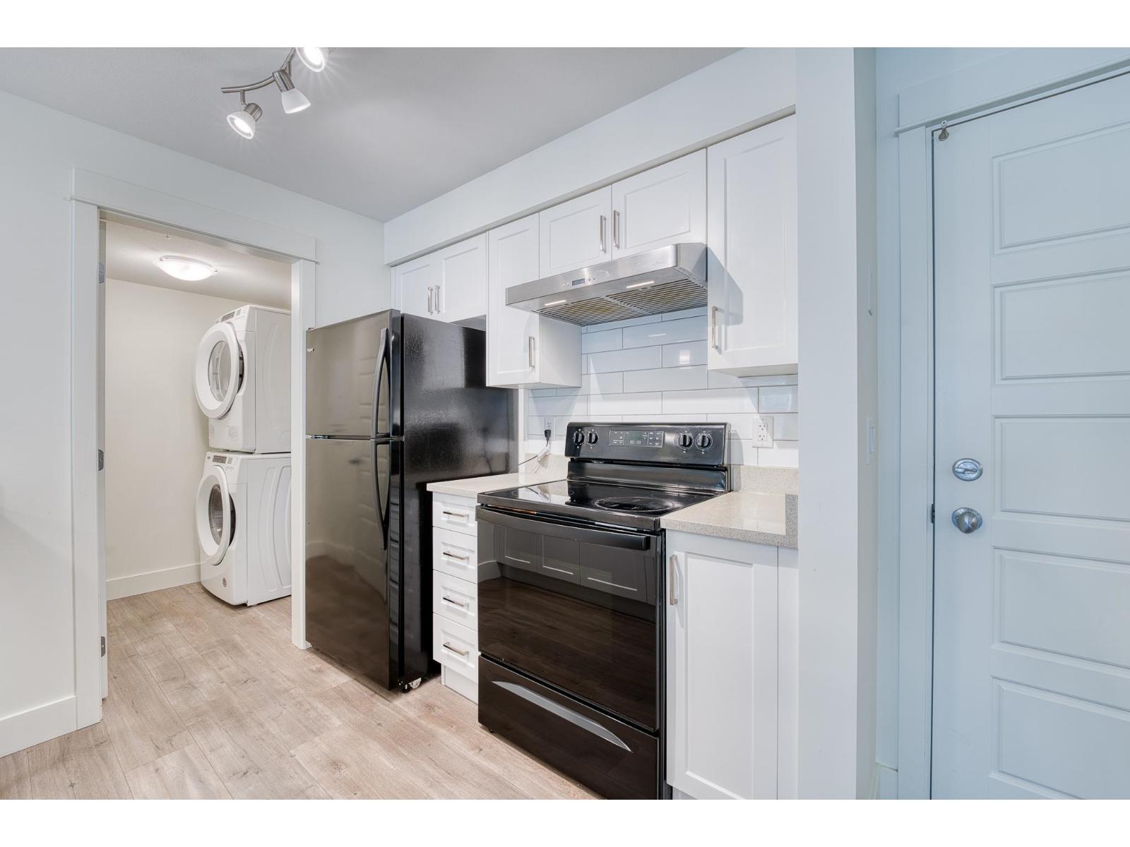 121 30515 CARDINAL AVENUE, Abbotsford