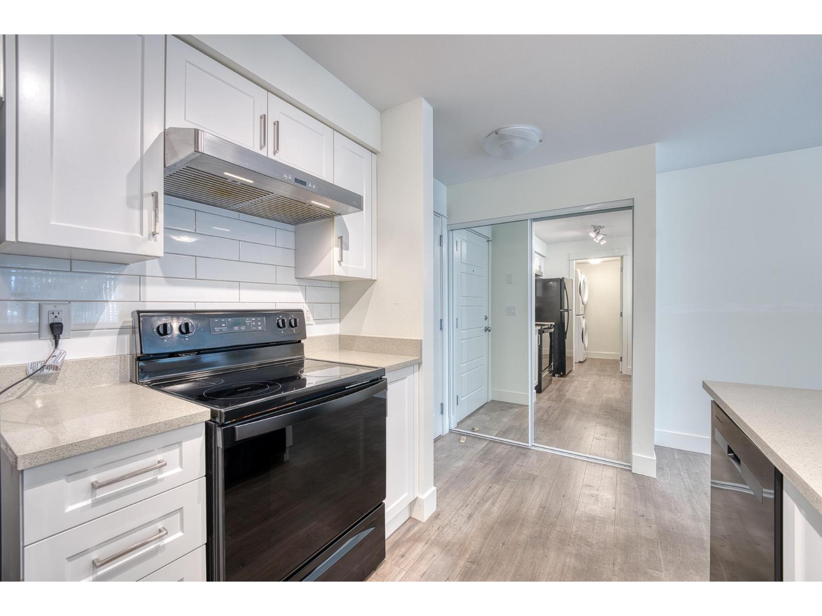 121 30515 CARDINAL AVENUE, Abbotsford