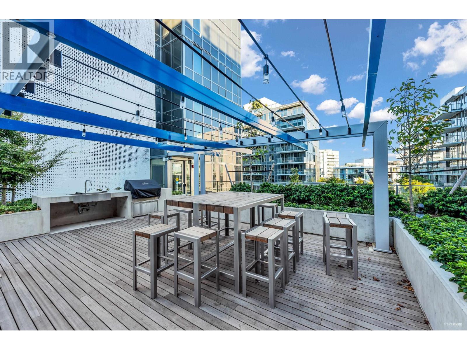 #1215-8611 HAZELBRIDGE Way, Richmond