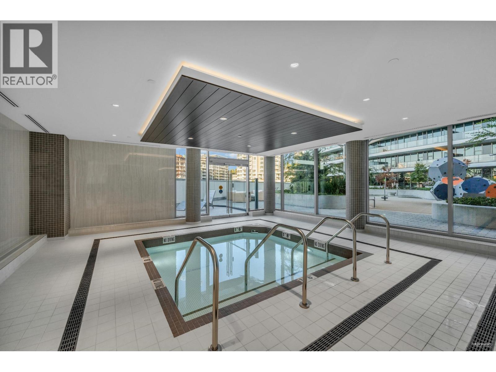 #1215-8611 HAZELBRIDGE Way, Richmond