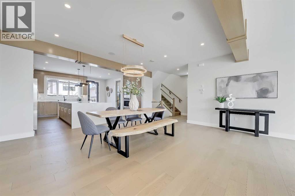 Single Family House for Sale in  Rockhaven Green NW Rocky Ridge Calgary 