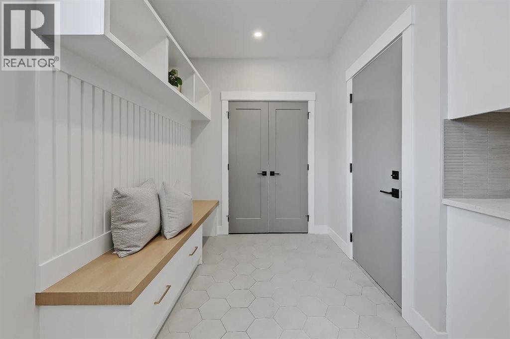 Single Family House for Sale in  Rockhaven Green NW Rocky Ridge Calgary 