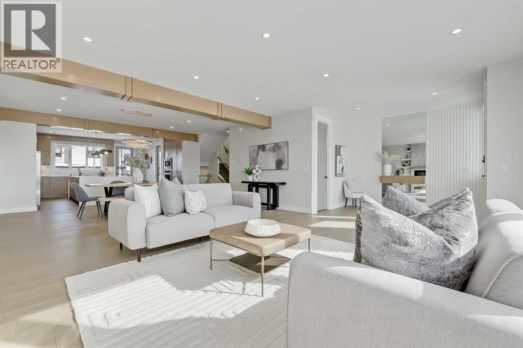 Single Family House for Sale in  Rockhaven Green NW Rocky Ridge Calgary 