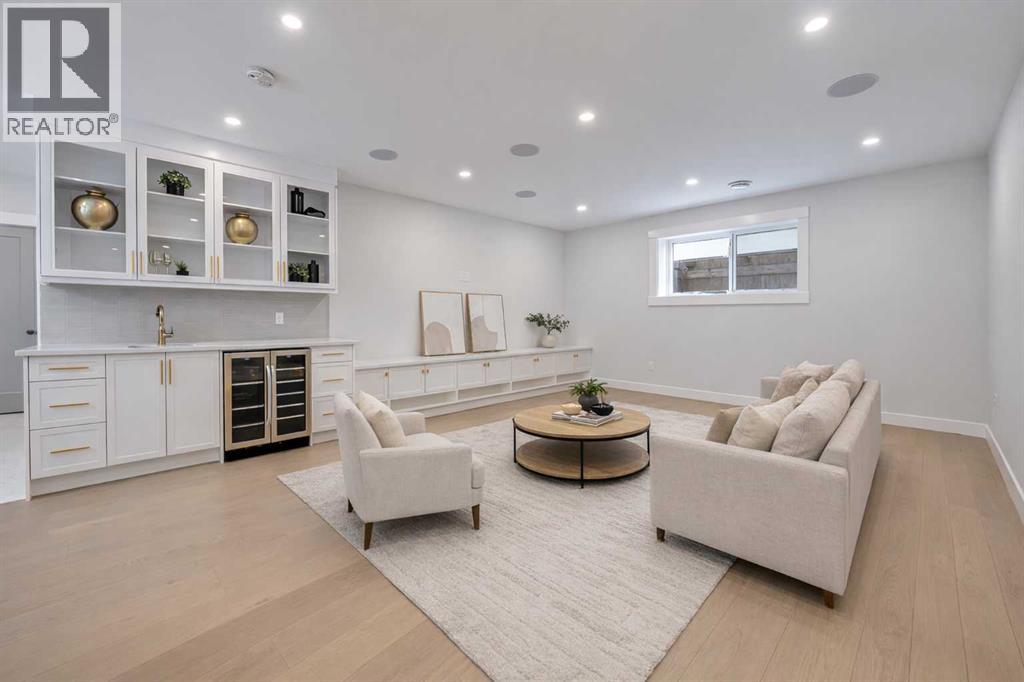 Single Family House for Sale in  Rockhaven Green NW Rocky Ridge Calgary 