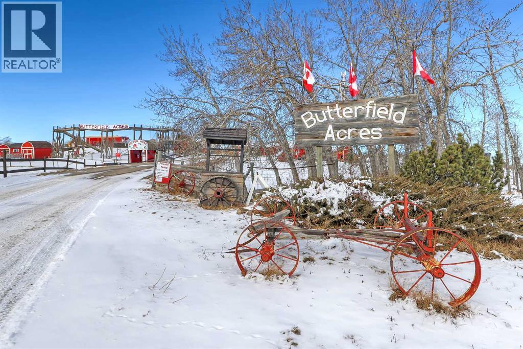 Single Family House for Sale in  Rockhaven Green NW Rocky Ridge Calgary 