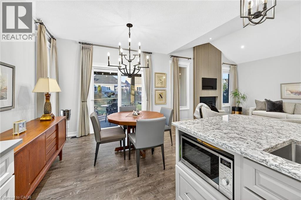 135 NEW LAKESHORE ROAD - 12