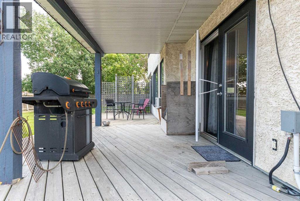 185 Oaks Bay, Fort McMurray