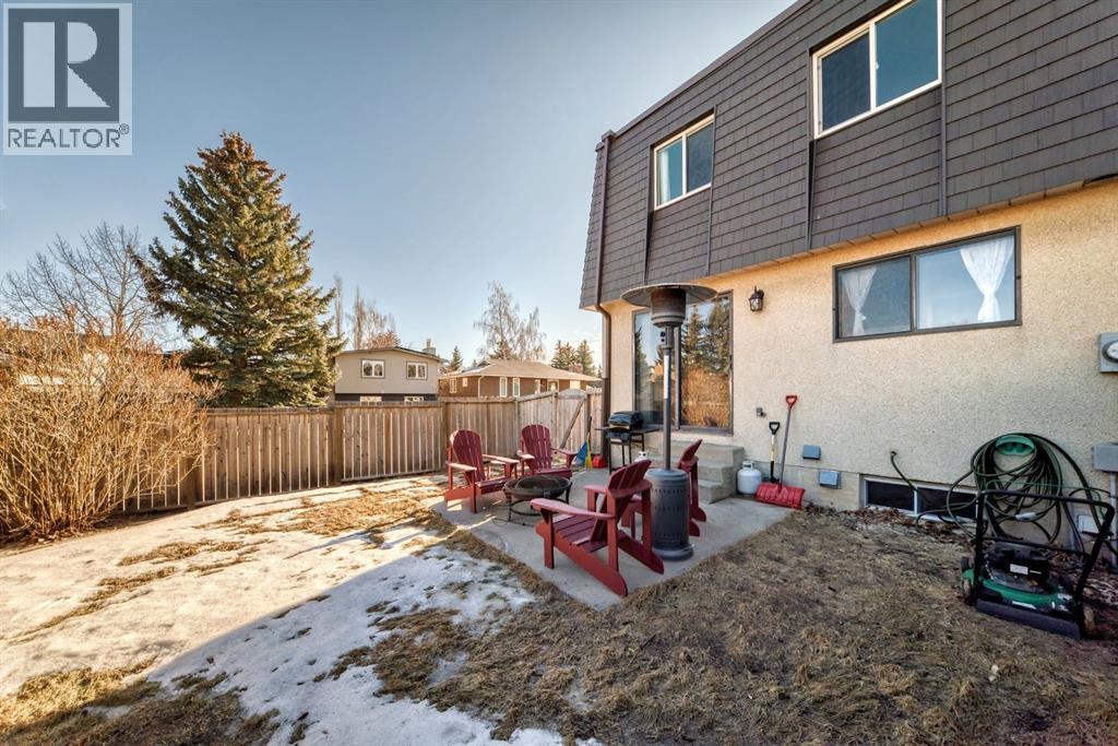 Single Family House for Sale in  Silvergrove Road NW Silver Springs Calgary 