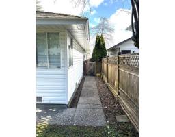 9419 159 Street, Surrey, BC V4N3B9 Photo 6