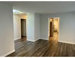 9419 159 Street, Surrey, BC V4N3B9 Photo 16