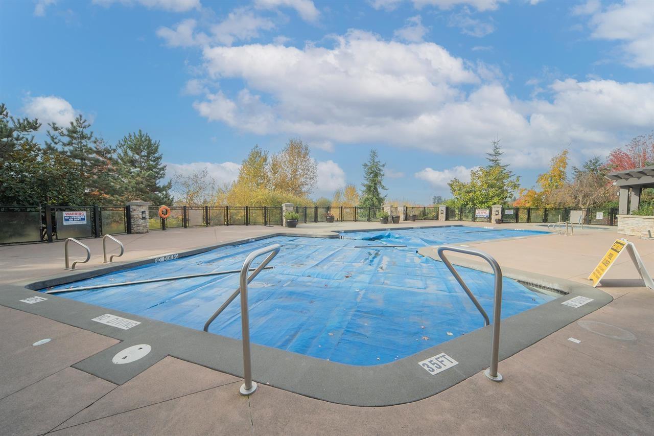 #67-10489 DELSOM Crescent, Delta