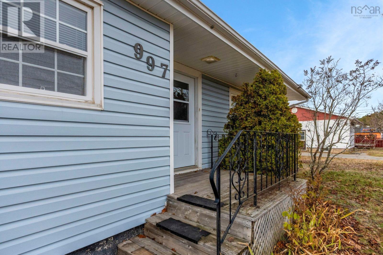 Property 3 of 41 of 997 Argus Drive