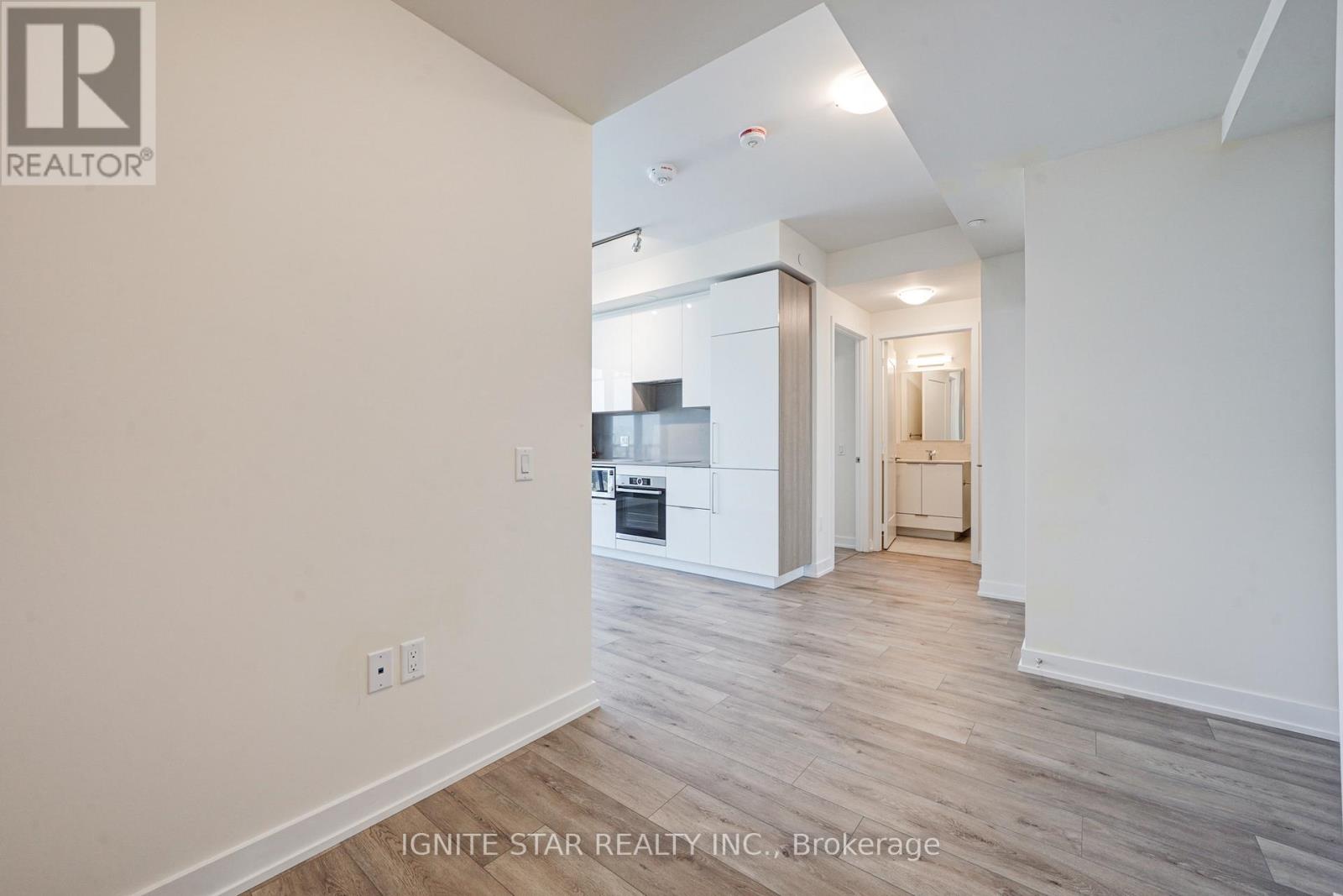 #4008 28 FREELAND STREET - 11