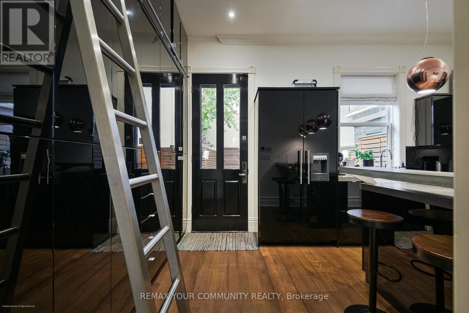 50 STEWART STREET - 13