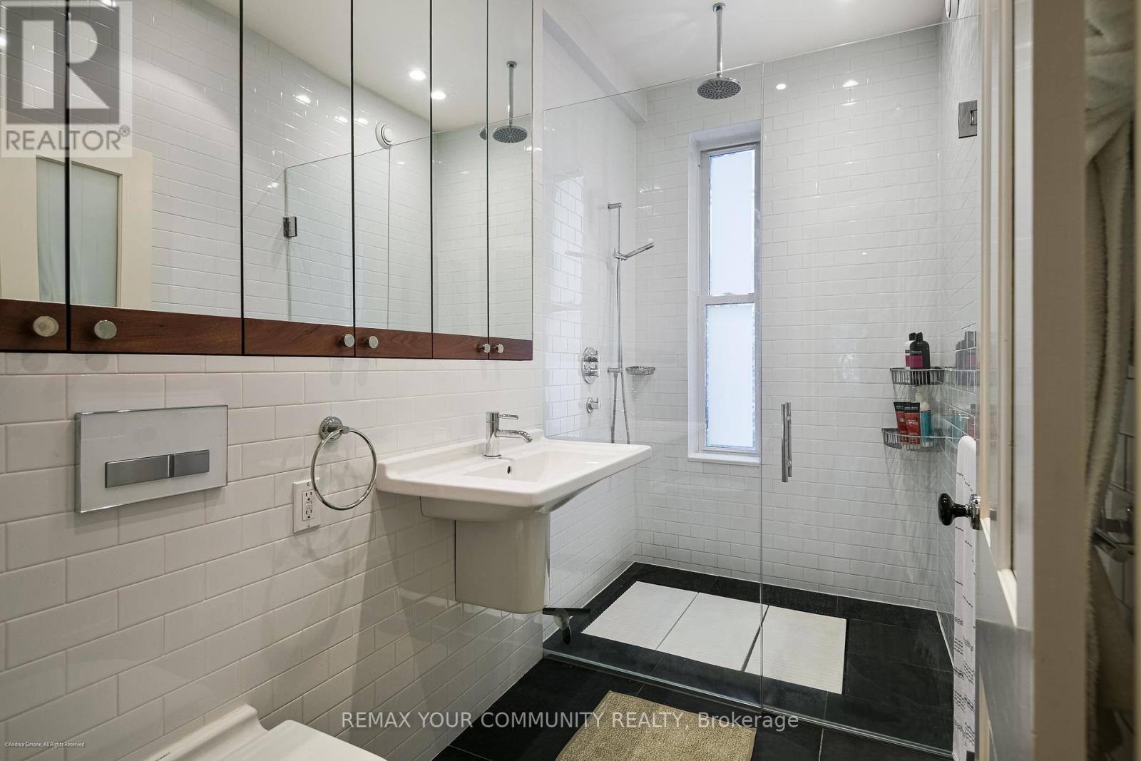 50 STEWART STREET - 18